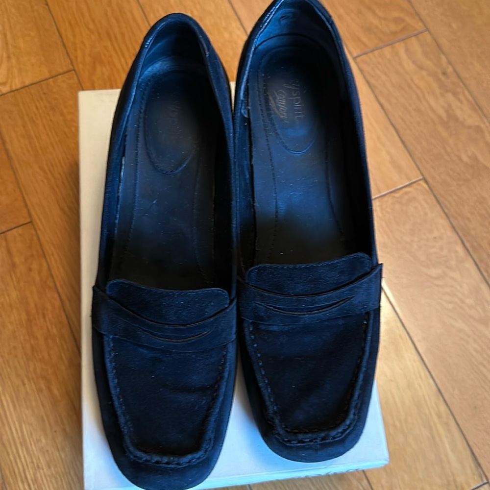 Easy Spirit suede wedge.